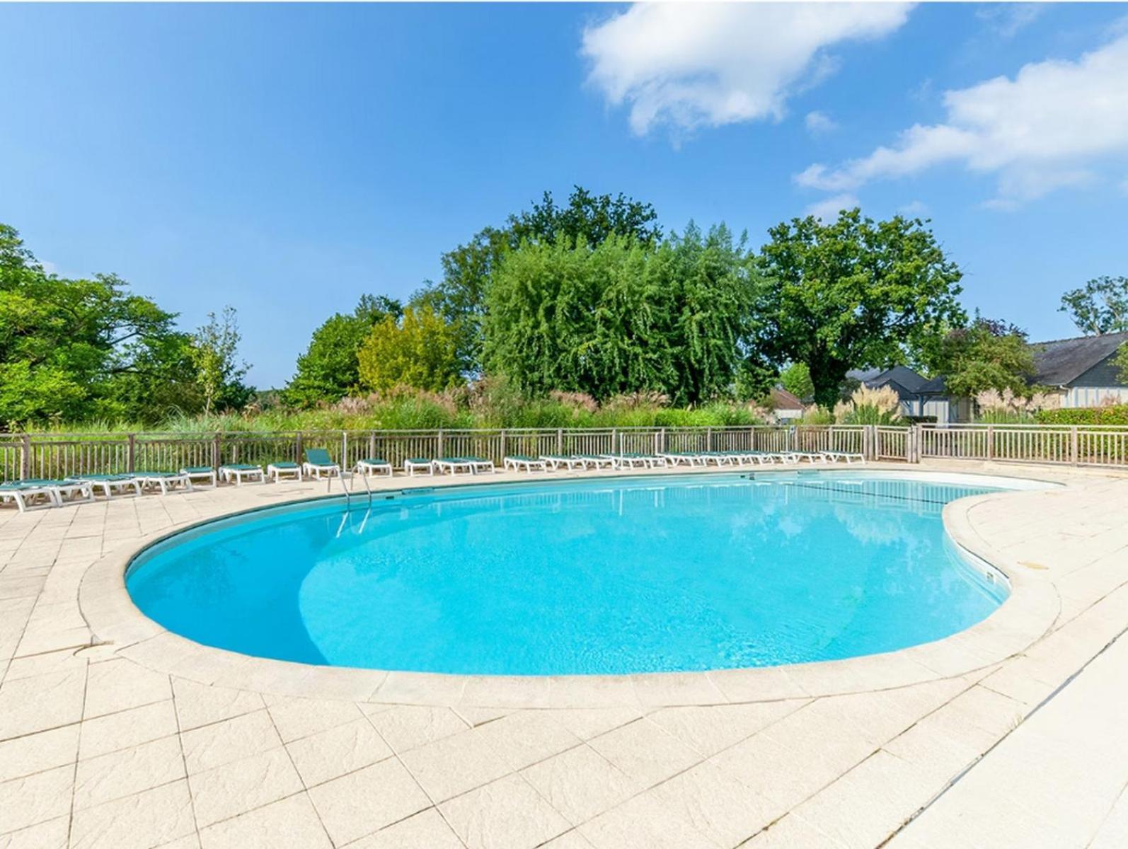 Cottage Dans Village Normandy Garden Pierre & Vacances Branville Luaran gambar